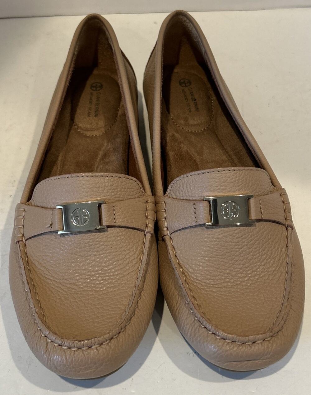 Giani Bernini Women's Loafer Flats Beige Leather Memory Foam Slip-On 8m